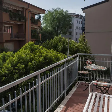 Al Parco Bed & Breakfast *